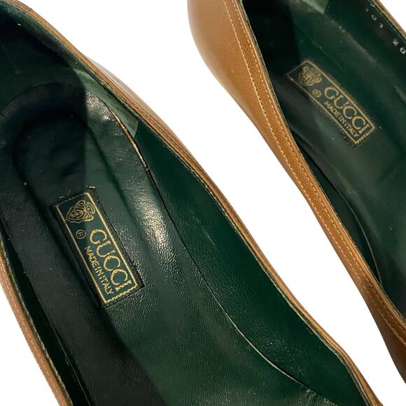 VINTAGE 80s AUTHENTIC GUCCI Closed Almond Toe Heels Brown GG Charm Size 37.5 - Picture 10 of 12